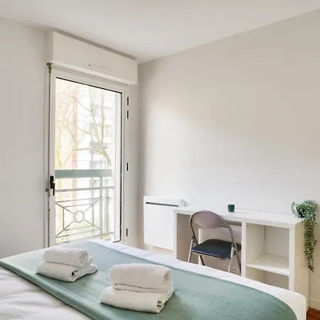 New & Cozy T2 With Balcony - 18 Montmartre * باريس