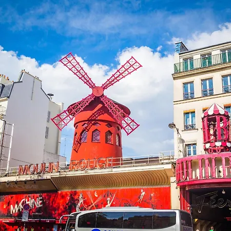 New & Cozy T2 With Balcony - 18 Montmartre شقة *