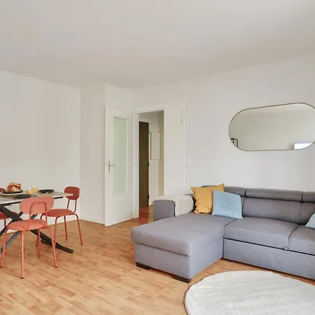 New & Cozy T2 With Balcony - 18 Montmartre *